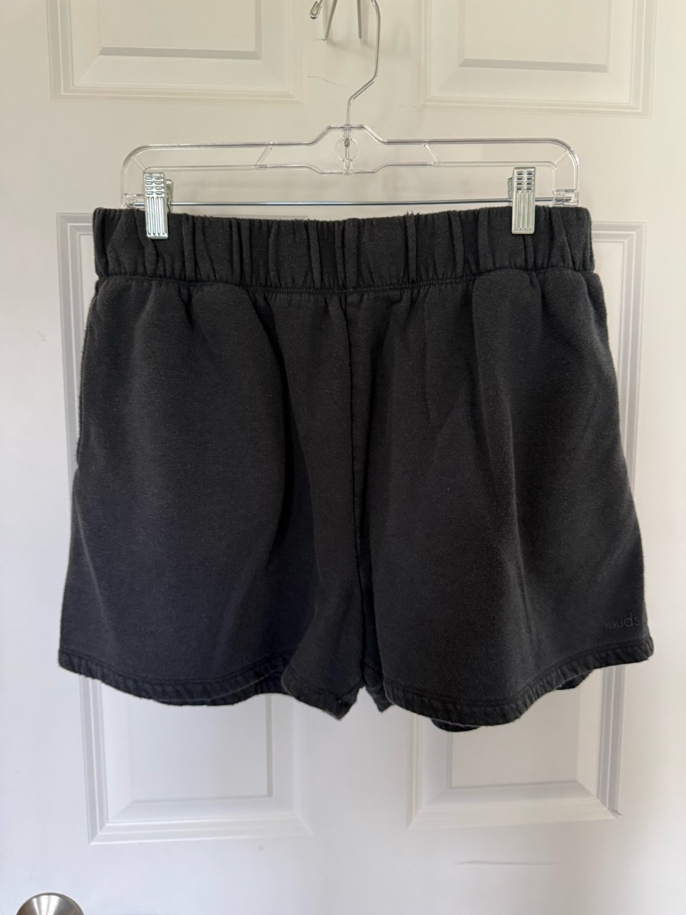 nuuds Black Athletic Elastic-Waist Shorts